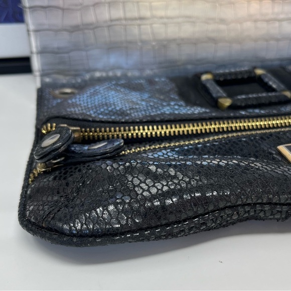Jimmy Choo Mave leather snaked - embossed pattern Clutch - Picture 7 of 9